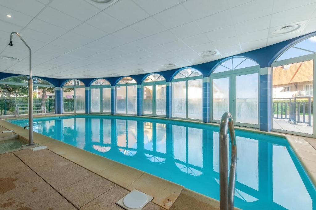 Divine Marina Vue Mer - Piscines Dives-sur-Mer Exterior foto